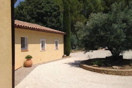 Maison Privee Au Calme Dans Mas Provencal Vila Sanary-sur-Mer Exterior foto